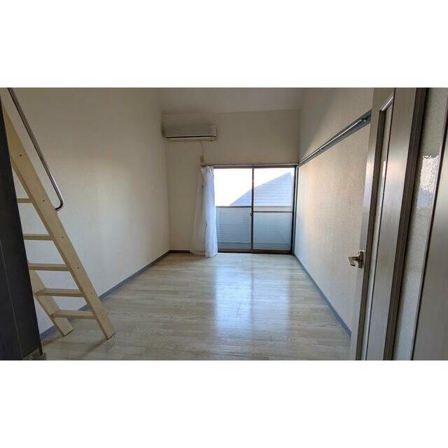 その他部屋・スペース　洋室６帖