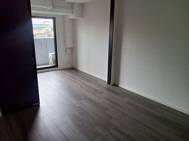 S-RESIDENCE広島駅enableの居間写真