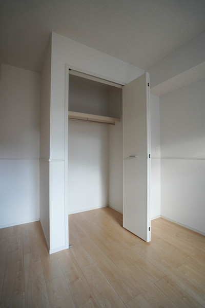 収納　同じ建物の別なお部屋