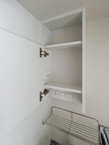 その他　キッチン上部収納