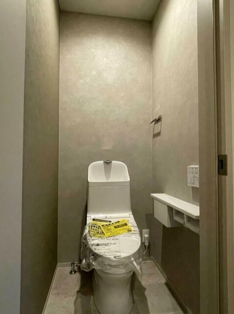 プレミアムレジデンス瀬戸内 Bのトイレ写真