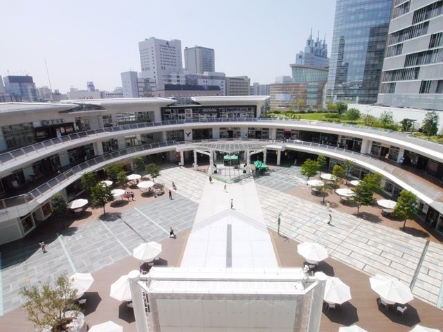 ショッピングセンター　ラゾーナ川崎（ショッピングセンター）まで1102m