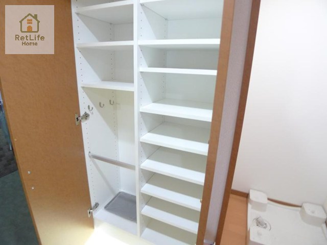 リーガル新福島の玄関写真