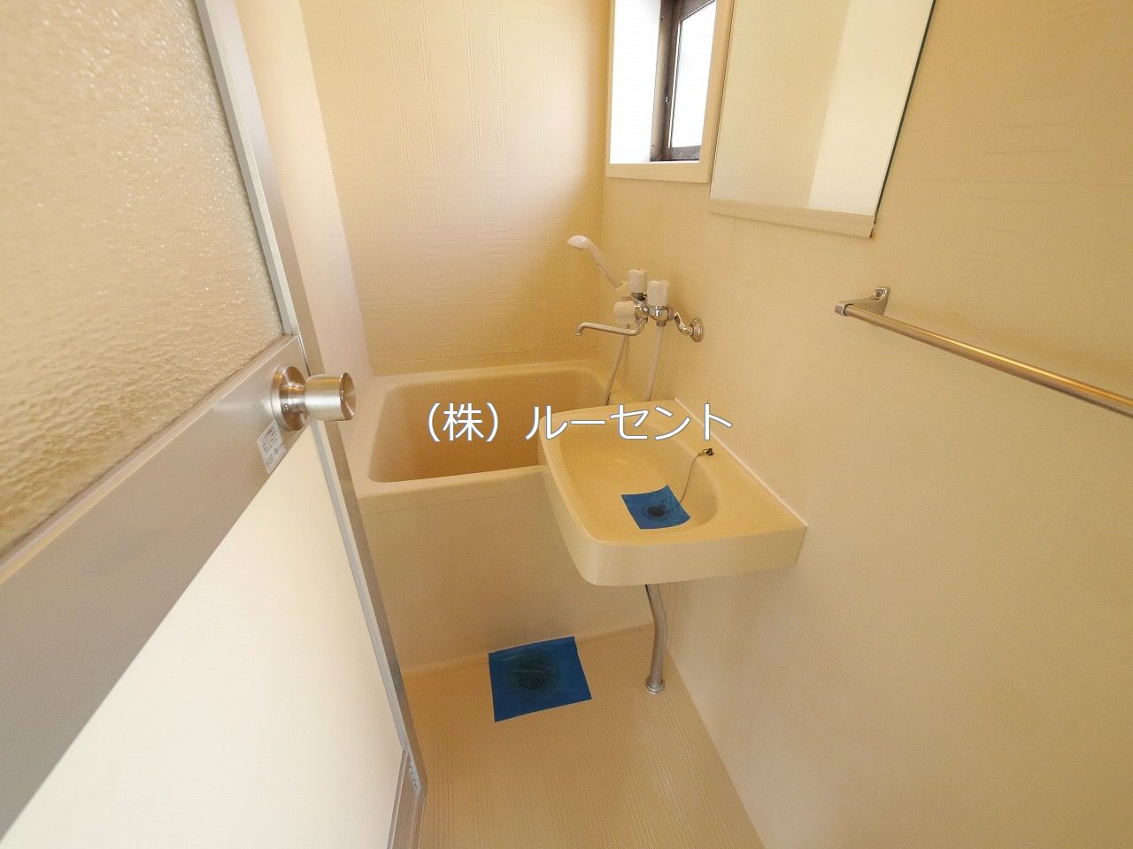 ＪＲ山手線 大塚駅 徒歩9分 2階建 築26年の風呂写真