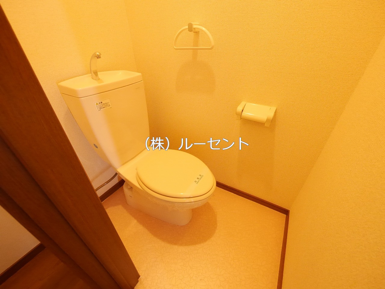 ＪＲ山手線 大塚駅 徒歩9分 2階建 築26年のトイレ写真