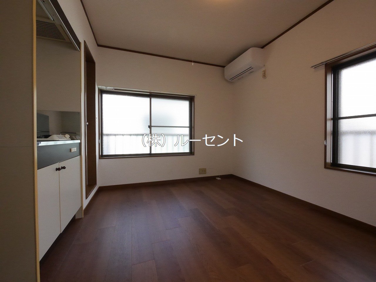 ＪＲ山手線 大塚駅 徒歩9分 2階建 築26年の居間写真