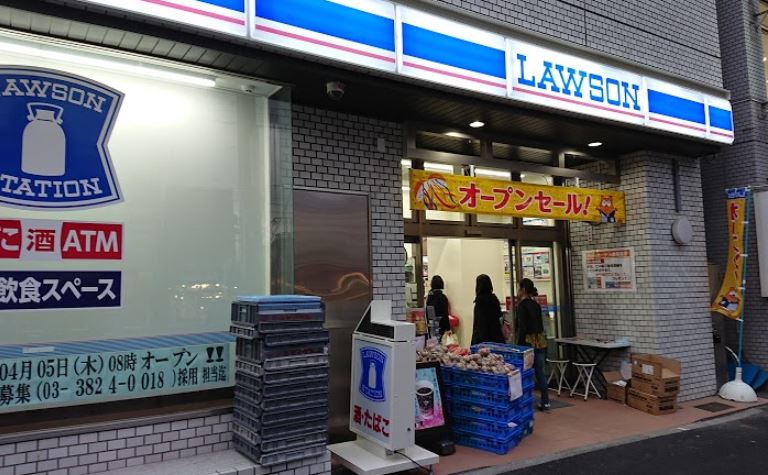 コンビニ　ローソン 新大塚駅前店（コンビニ）まで487m