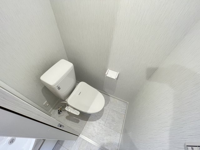 トイレ　同管理会社の別物件参考写真です