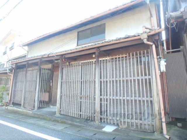 京都市山科区八軒屋敷町のその他の建物外観