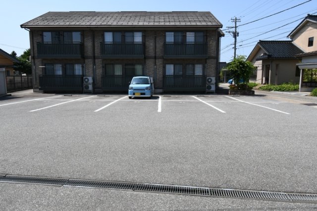 【エスパーダ　Ａの駐車場】