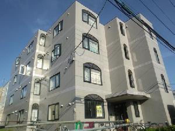 江別市文京台東町のマンションの建物外観