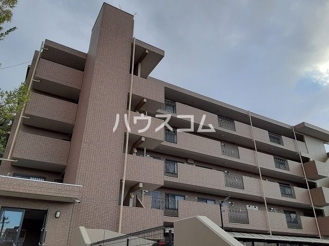 名古屋市南区呼続元町のマンションの建物外観