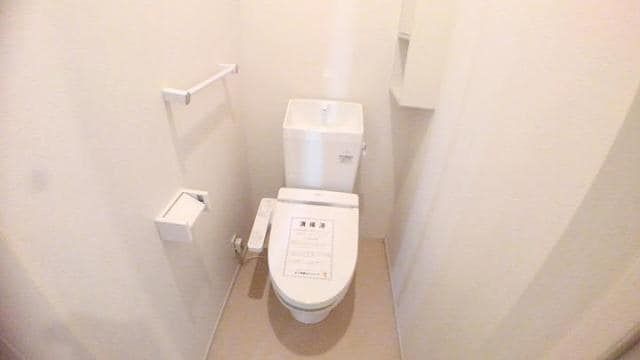 【ポルタコスタＡのトイレ】