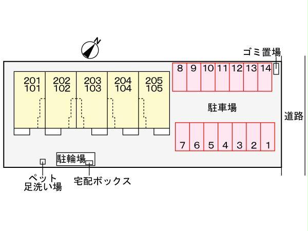 【インザライトの駐車場】