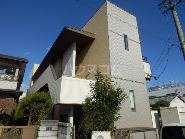 ピストハッタ