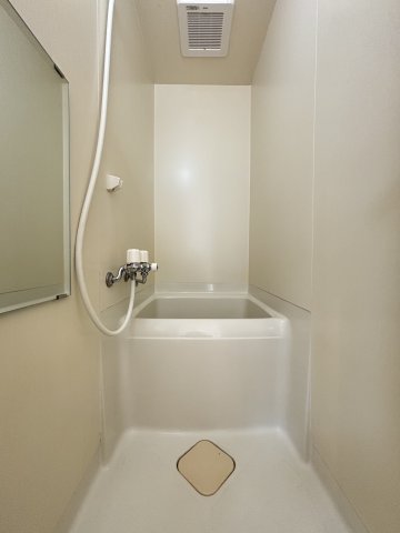 バス・シャワールーム　バストイレ別♪