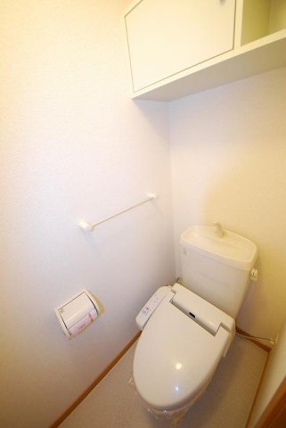 トイレ　【ファミール】トイレです