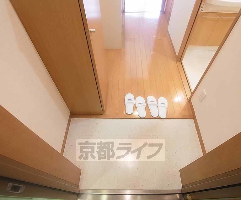 玄関　シューズボックス付きです。