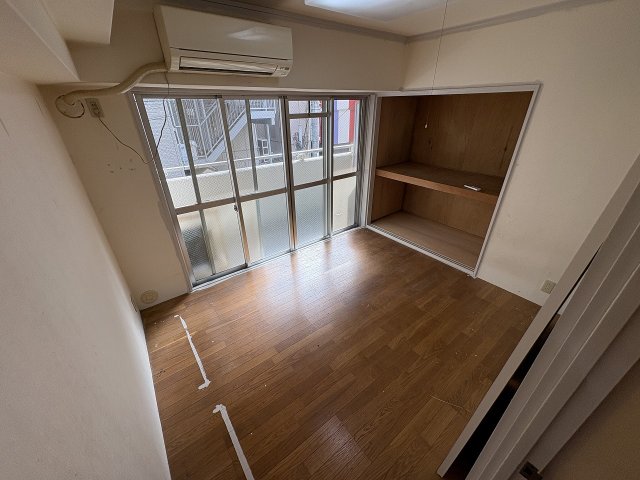 その他部屋・スペース　広くて明るい寝室