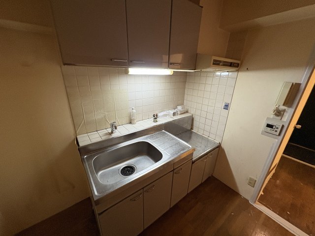 洗面設備　コンパクトで使いやすい洗面所