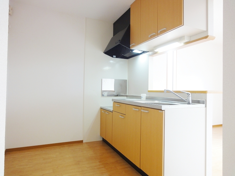 キッチン　今宿小校区の室内広々したファミリー物件♪庭付き♪