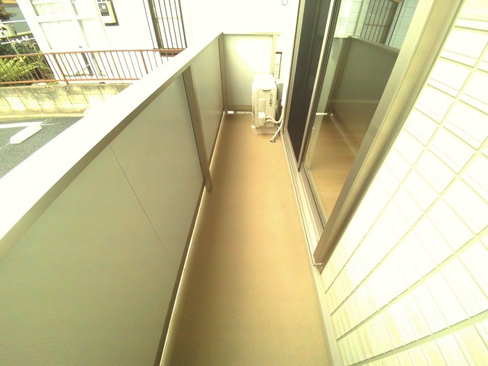 バルコニー　風通しの良いバルコニーです。