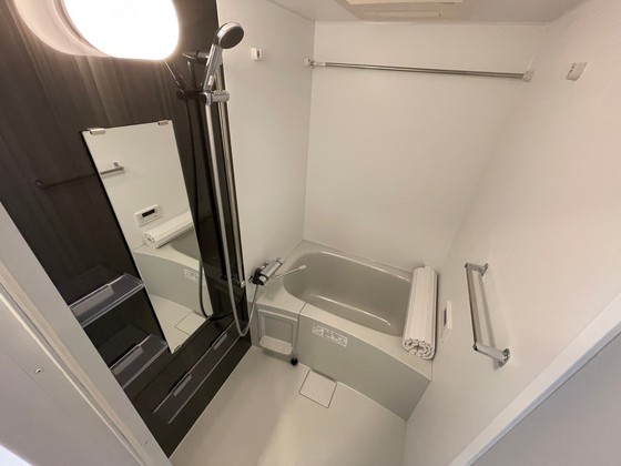 バス・シャワールーム　※別部屋の写真です