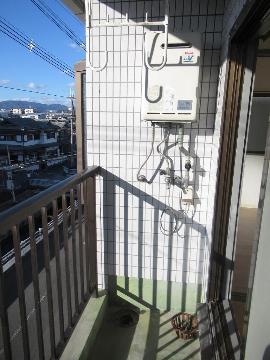 　バルコニー　ベランダ