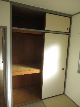 　収納　押入