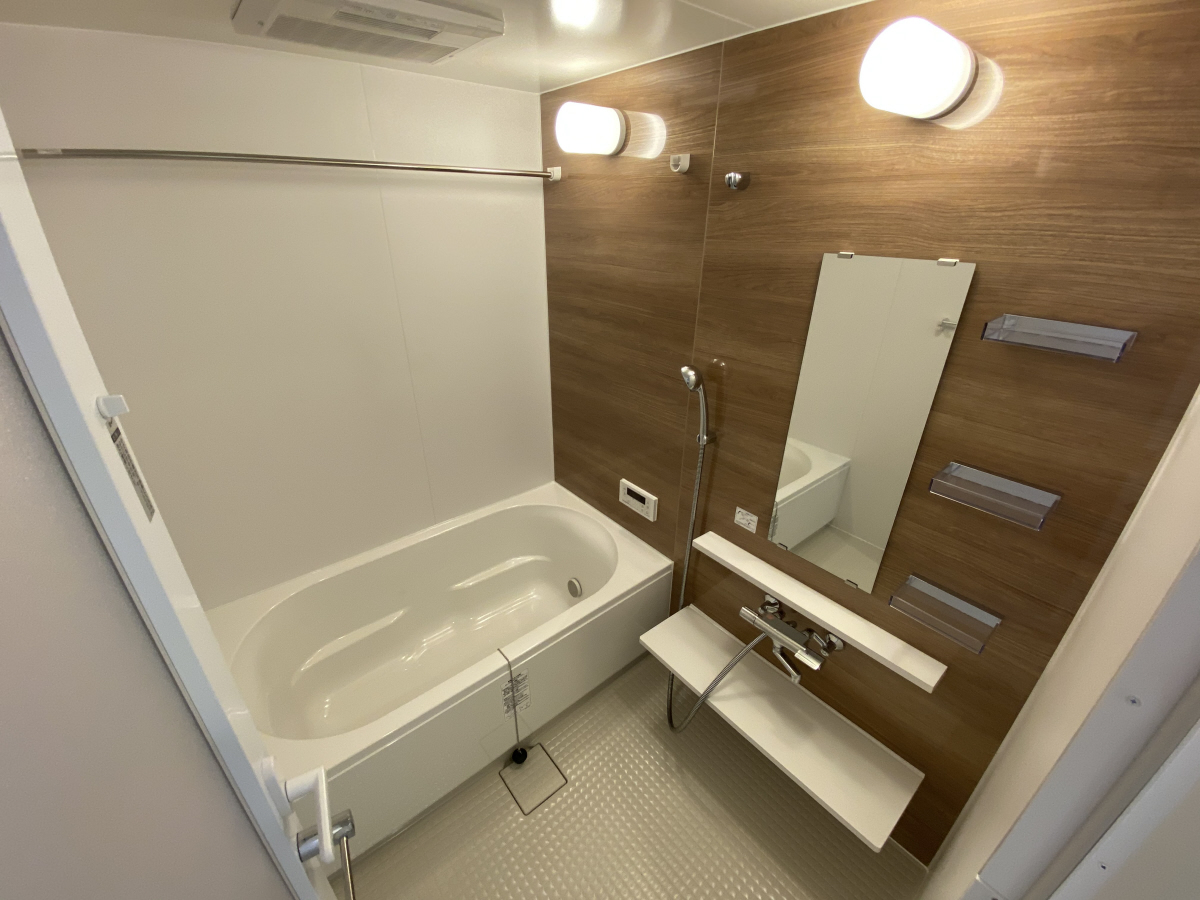 バス・シャワールーム