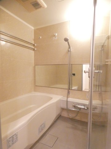 バス・シャワールーム　バス※別部屋参考写真