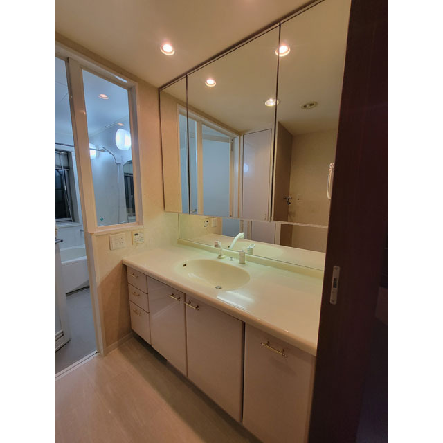 洗面設備　洗面所