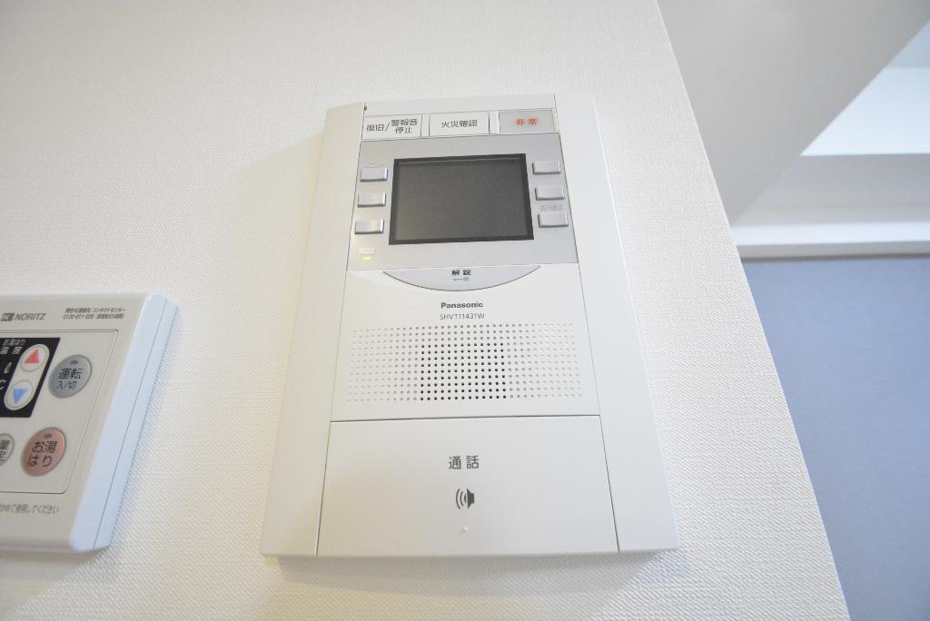 セキュリティ　カメラ付インターホン