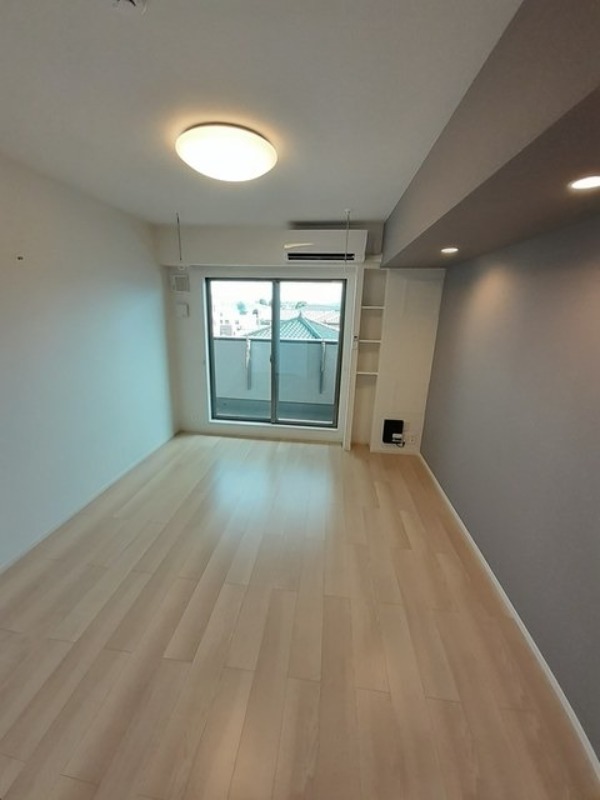 居室・リビング　図面と現状に相違がある場合には現状を優先