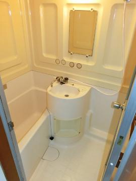 バス・シャワールーム　バス