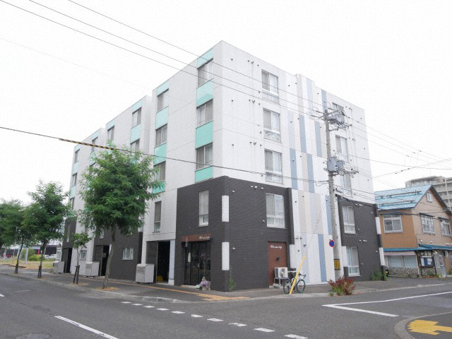 建物外観　☆地下鉄東西線【菊水駅】まで徒歩2分！