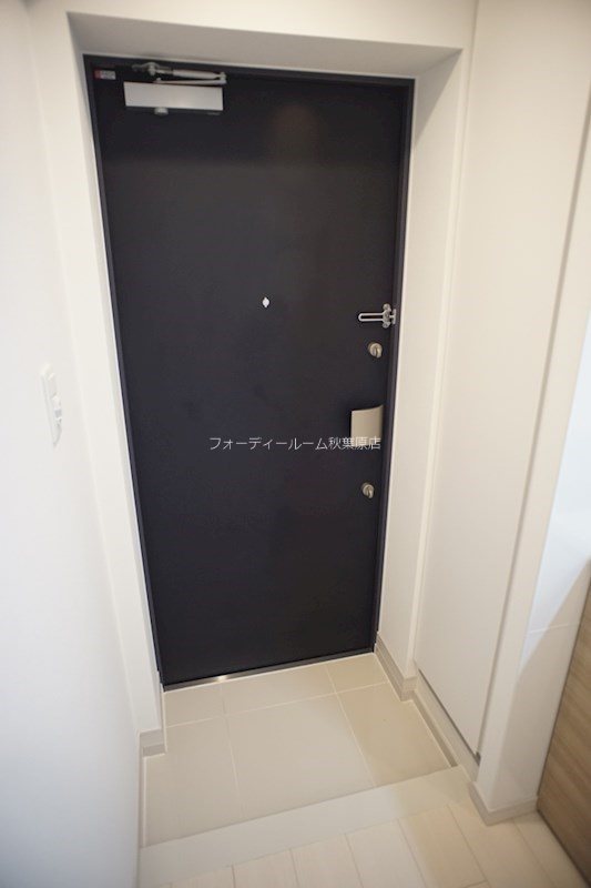 玄関　《見学予約受付中》初期安キャンペーン実施中！