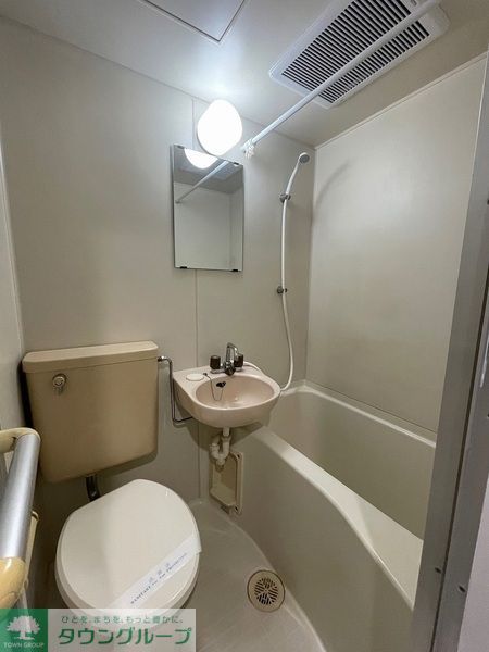 トイレ　トイレ