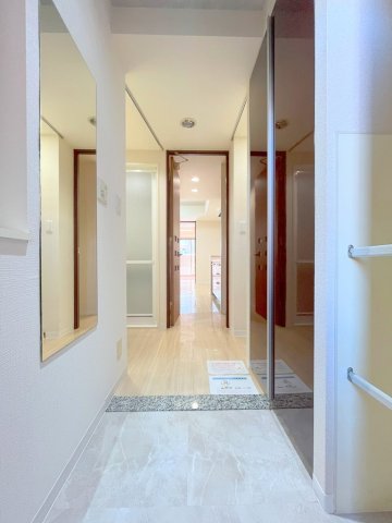 玄関　CITY SPIRE桜川I