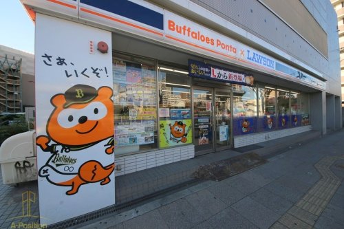 コンビニ　ローソン 大阪ドームシティ店（コンビニ）まで836m