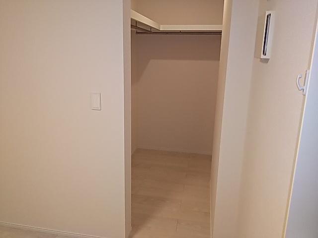 収納　ウォークインクローゼット