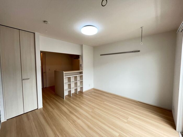 居室・リビング　南向きの明るいお部屋