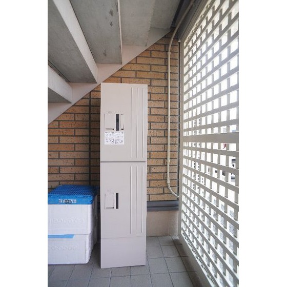 その他　宅配ボックスあり