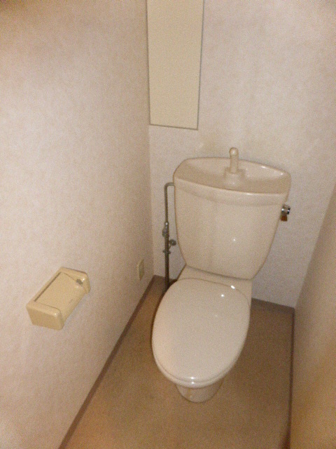 トイレ　※写真は他号室です