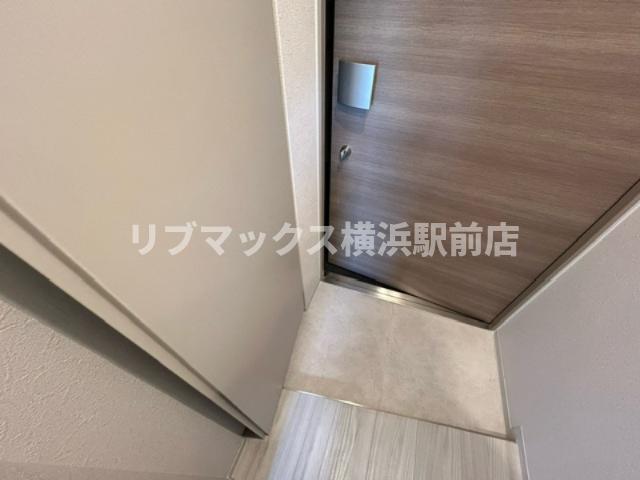 玄関　同タイプ別住戸