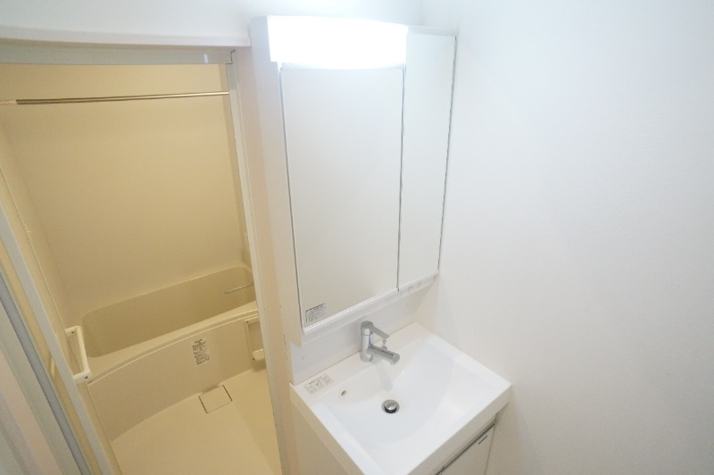 洗面設備　同型イメージ