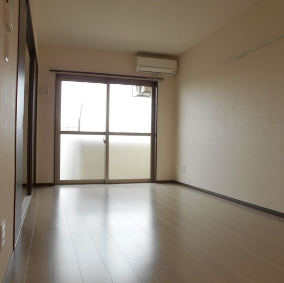 居室・リビング　別室参照