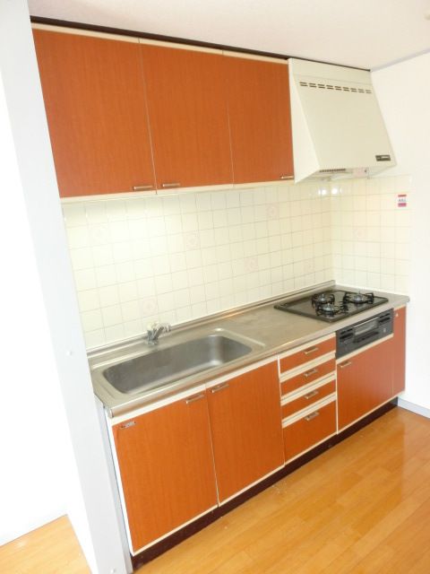 キッチン　3口のシステムキッチンです！