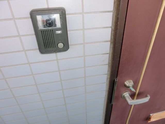 セキュリティ　カメラ付きインターホンでセキュリティもバッチリ！
