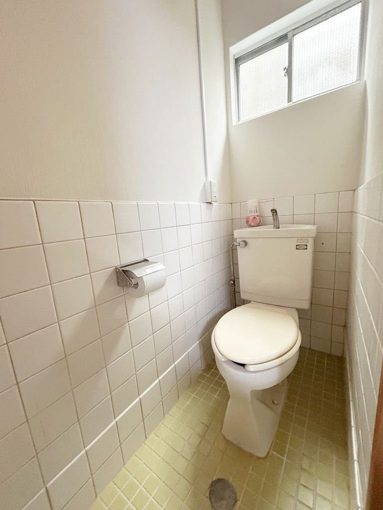 樋ノ口町1丁目テラスハウスのトイレ写真
